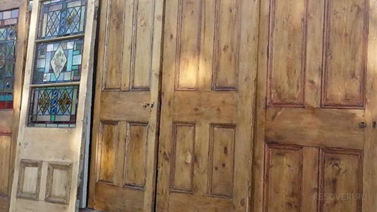 Реставрация старых деревянных межкомнатных дверей